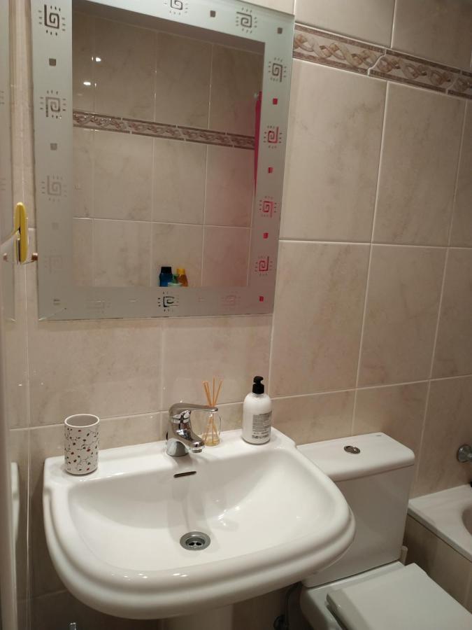 Ferienwohnung Apartamento Con Piscinas Castro Urdiales Exterior foto